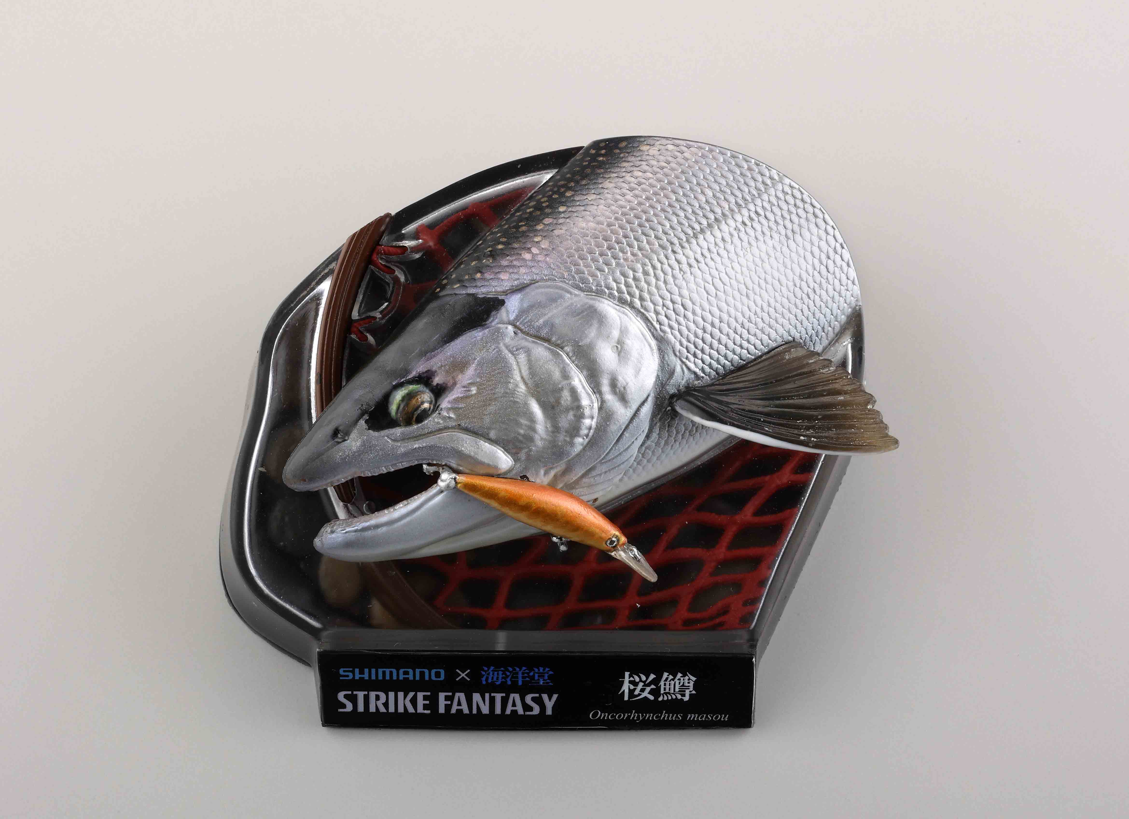 SHIMANO×海洋堂 STRIKE FANTASY フィギュア】 22AWシマノオンライン 