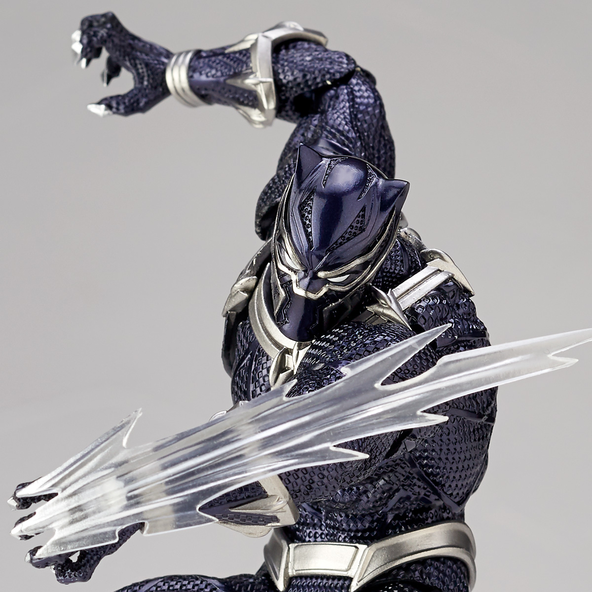 豪奢な S.H.Figuarts ブラックパンサー -キング・オブ・ワカンダ